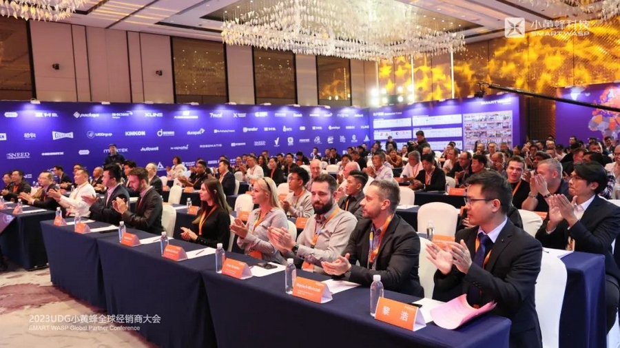 1700638406208723.jpg 02.jpg